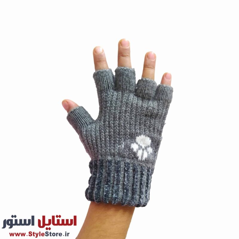 دستکش بافتنی پسرانه مدل نیم انگشتی رنگ خاکستری